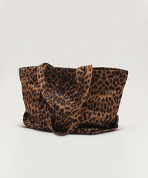 TUO（トゥオ）の「CARRIE LEOPARD   ケリー レオパード（ショルダーバッグ）」