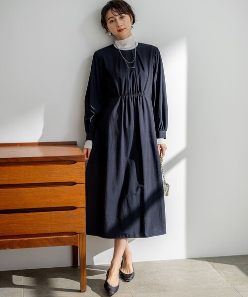23区 S(ニジュウサンクチイサイサイズ)の「シアーフライス レイヤード タートル カットソー(Tシャツ/カットソー・レディース・ブラック系/ホワイト系/ベージュ系・32)」の10枚目の写真