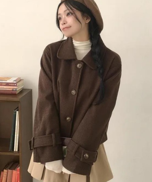 semplice（センプリチェ）の「ショートコート【韓国ファッション】（その他アウター・レディース・ブラウン/ベージュ・F）」の7枚目の写真