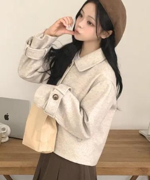 semplice（センプリチェ）の「ショートコート【韓国ファッション】（その他アウター・レディース・ブラウン/ベージュ・F）」の13枚目の写真