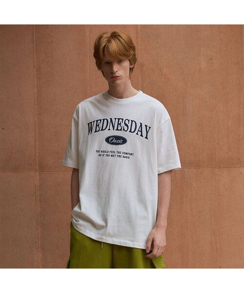 WEDNESDAY OASIS(ウェンズデーオアシス)の「シグネチャーオーバーサイズ半袖Tシャツ(6色)(Tシャツ/カットソー・レディース・ブルー/グリーン/ネイビー/グレー/ブラック/アイボリー・LARGE/MEDIUM)」の2枚目の写真