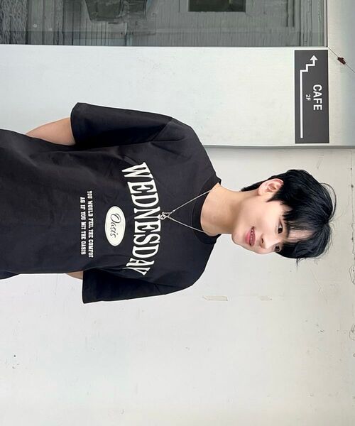 WEDNESDAY OASIS(ウェンズデーオアシス)の「シグネチャーオーバーサイズ半袖Tシャツ(6色)(Tシャツ/カットソー・レディース・ブルー/グリーン/ネイビー/グレー/ブラック/アイボリー・LARGE/MEDIUM)」の20枚目の写真