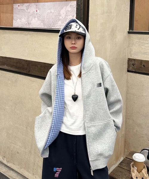 FUNdaysion（ファンデイション）の「裏起毛チェック切り替えパーカー（パーカー・レディース・ネイビー/グレー・M）」の9枚目の写真