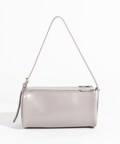 YAHKI（ヤーキ）の「YAHKI/ヤーキ SOFT W FACE ミニマル レザーショルダーバッグ 2026年春夏（ショルダーバッグ・レディース・ライトグリーン/ブラック/ライトグレー・FREE）」の4枚目の写真