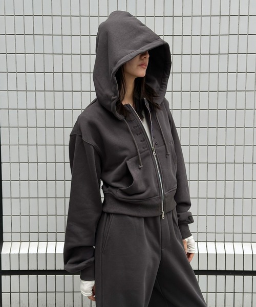 Perushu(ペルーシュ)の「5 way big hood double zip sweat hoodie/5WAY ビッグフード ダブルジップ スウェットフーディー(パーカー・レディース・オートミール/チャコールグレー/ブラウン・SMALL/MEDIUM)」の5枚目の写真