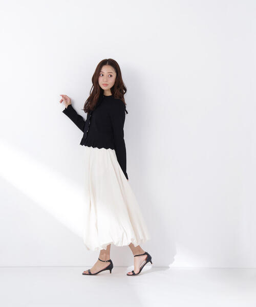 NATURAL BEAUTY BASIC（ナチュラルビューティーベーシック）の「◇メタルボタンフリルカーディガン（カーディガン/ボレロ・レディース・ライトグリーン/ブラック/グレー/オフホワイト・FREE）」の10枚目の写真