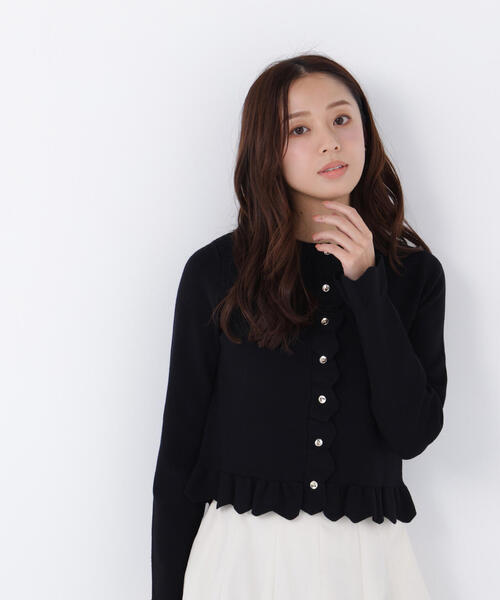 NATURAL BEAUTY BASIC（ナチュラルビューティーベーシック）の「◇メタルボタンフリルカーディガン（カーディガン/ボレロ・レディース・ライトグリーン/ブラック/グレー/オフホワイト・FREE）」の11枚目の写真