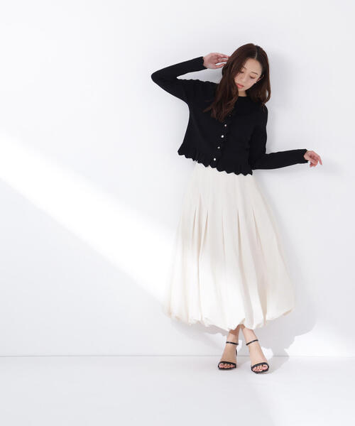 NATURAL BEAUTY BASIC（ナチュラルビューティーベーシック）の「◇メタルボタンフリルカーディガン（カーディガン/ボレロ・レディース・ライトグリーン/ブラック/グレー/オフホワイト・FREE）」の12枚目の写真