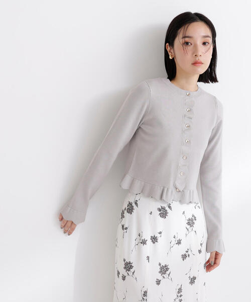 NATURAL BEAUTY BASIC（ナチュラルビューティーベーシック）の「◇メタルボタンフリルカーディガン（カーディガン/ボレロ・レディース・ライトグリーン/ブラック/グレー/オフホワイト・FREE）」の21枚目の写真