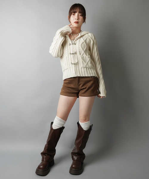 SPINNS（スピンズ）の「古着ライクなベルトボタンが映える★フード付きWジップニットカーディガン（カーディガン/ボレロ・レディース・アイボリー/ネイビー/グレー・ONESIZE）」の18枚目の写真