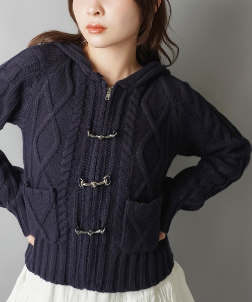 SPINNS（スピンズ）の「古着ライクなベルトボタンが映える★フード付きWジップニットカーディガン（カーディガン/ボレロ・レディース・アイボリー/ネイビー/グレー・ONESIZE）」の17枚目の写真