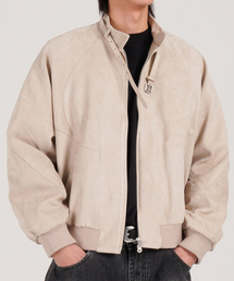 BUTTON SEOUL（ボタンソウル）の「[ダックダウン 80/20] バックルポイントナグランビーガンレザーパディッドライダージャケット (ライトベージュ)（MA-1）」