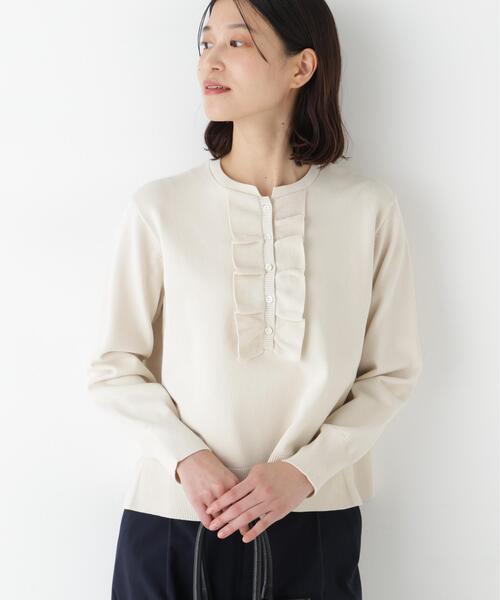 human woman(ヒューマンウーマン)の「◆オーガニックコットン混プレーティング前立フリルプルオーバー(ニット/セーター・レディース・ネイビー/ホワイト系その他・MEDIUM)」の4枚目の写真