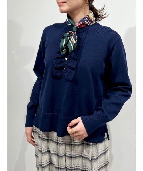 human woman(ヒューマンウーマン)の「◆オーガニックコットン混プレーティング前立フリルプルオーバー(ニット/セーター・レディース・ネイビー/ホワイト系その他・MEDIUM)」の18枚目の写真