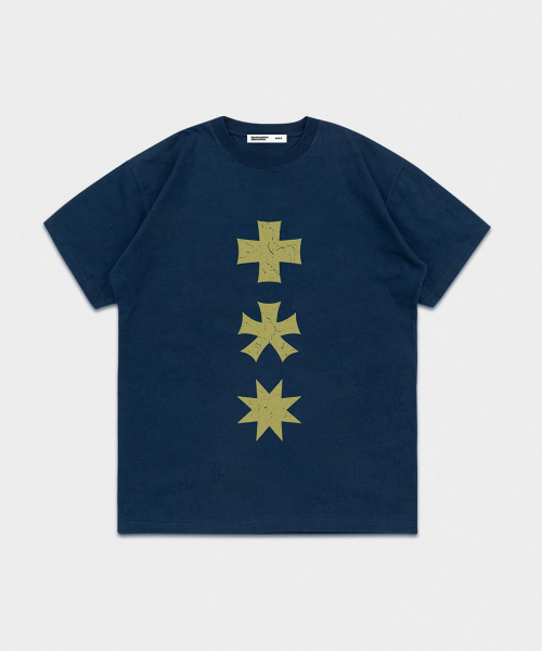 mydeepbluememories(マイディープブルーメモリーズ)の「MM THREE LOGO T-SHIRTS (BLACK)(Tシャツ/カットソー・レディース・ブラック・FREE)」の3枚目の写真