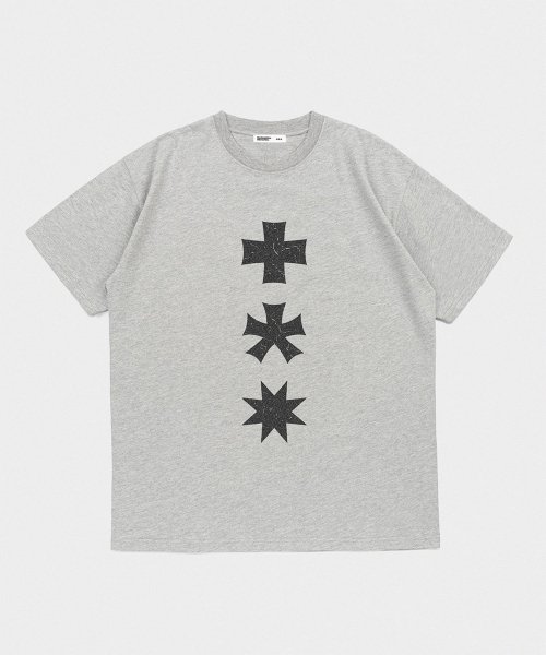 mydeepbluememories(マイディープブルーメモリーズ)の「MM THREE LOGO T-SHIRTS (BLACK)(Tシャツ/カットソー・レディース・ブラック・FREE)」の4枚目の写真