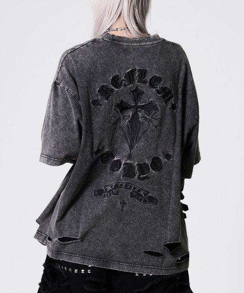 REFLEM（レフレム）の「『REFLEM/レフレム』クロス刺繍ダメージTシャツ/ハーフスリーブカットソー（Tシャツ/カットソー・レディース・ブラック×ホワイト/グレー/ブラック×ピンク/ホワイト×ブラック・FREE）」の4枚目の写真