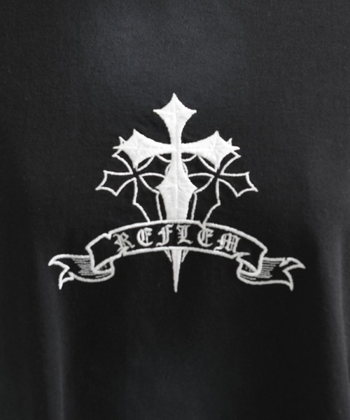 REFLEM（レフレム）の「『REFLEM/レフレム』クロス刺繍ダメージTシャツ/ハーフスリーブカットソー（Tシャツ/カットソー・レディース・ブラック×ホワイト/グレー/ブラック×ピンク/ホワイト×ブラック・FREE）」の21枚目の写真