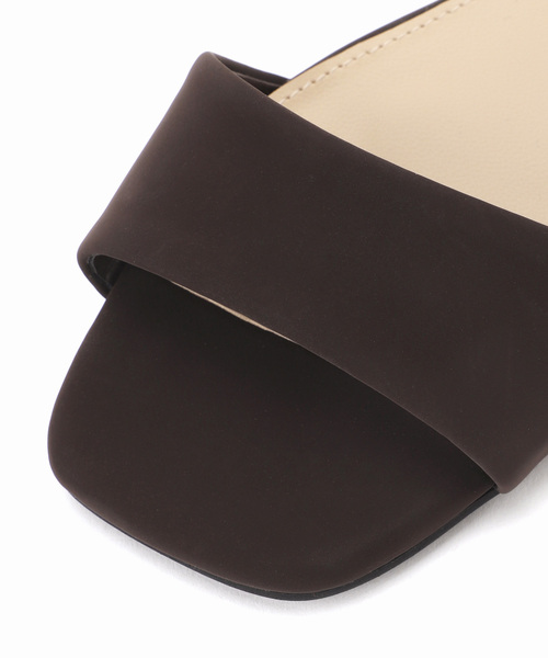 JOURNAL STANDARD relume（ジャーナルスタンダード　レリューム）の「［26SS新作］RELUME アンクルストラップサンダル（サンダル・レディース・ブラウン/ブラック・24.5cm/24cm/23.5cm/23cm）」の16枚目の写真