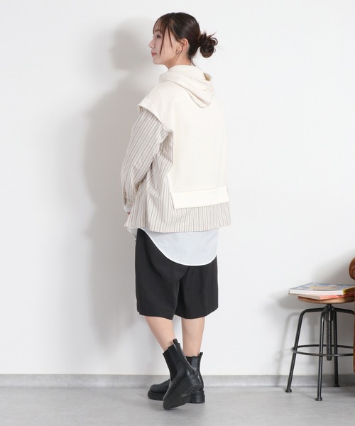 cepo（セポ）の「シャツ生地切り替え 裏毛スウェットパーカー（ポロシャツ・レディース・グレー/オフホワイト・M）」の6枚目の写真