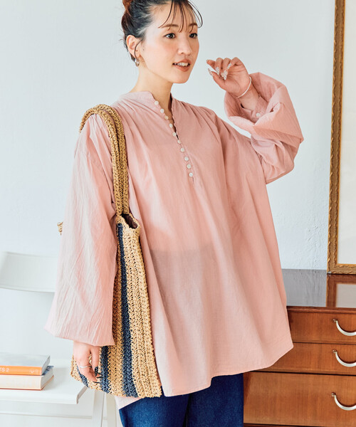 FREAK'S STORE（フリークスストア）の「限定展開　インド ボリューム ボタン ブラウス（シャツ/ブラウス・レディース・ブルー/オフホワイト/ブラック/モカ/ライトグリーン/コーラルピンク・ﾌﾘ-）」の6枚目の写真
