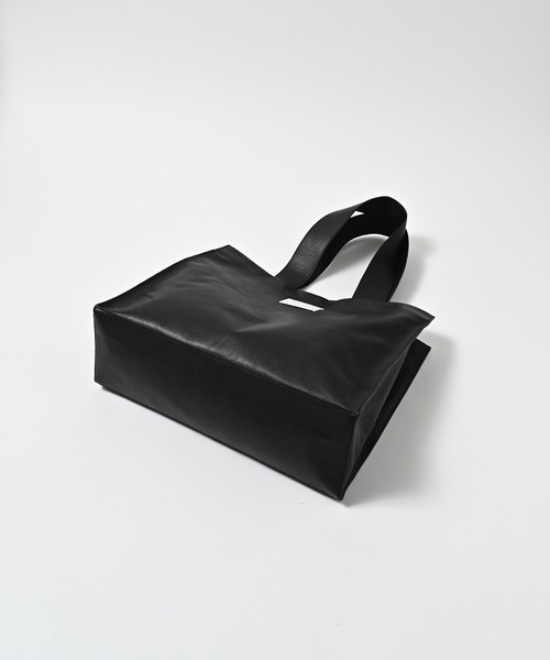 ADAM PATEK（アダムパテック）の「《ADAMPATEK》water repellent leather medium tote bag/撥水レザーミディアムトートバッグ/AP2619007（トートバッグ・レディース・ブラック・FREE）」の4枚目の写真