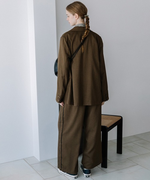 POU DOU DOU（プードゥドゥ）の「ダブルブレストテーラードジャケット（テーラードジャケット・レディース・ネイビー/ダークブラウン/ライトグレー・3）」の6枚目の写真