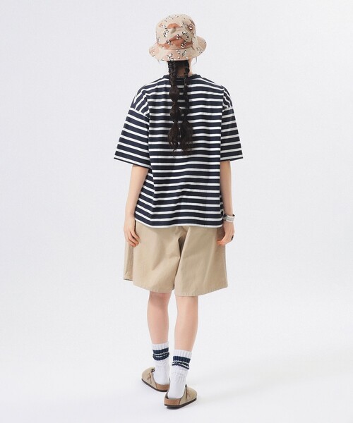 BEAMS BOY（ビームスボーイ）の「【別注】Gramicci / ツイル 2プリーツ ショーツ（その他パンツ・レディース・ネイビー/ベージュ・ONE SIZE）」の5枚目の写真