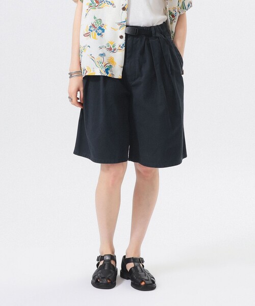 BEAMS BOY（ビームスボーイ）の「【別注】Gramicci / ツイル 2プリーツ ショーツ（その他パンツ・レディース・ネイビー/ベージュ・ONE SIZE）」の12枚目の写真