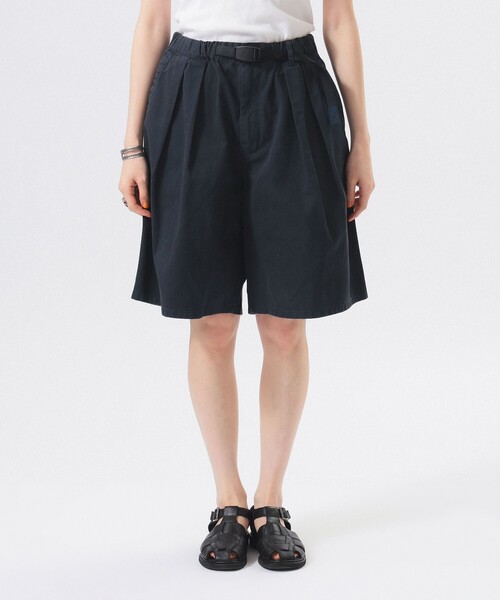 BEAMS BOY（ビームスボーイ）の「【別注】Gramicci / ツイル 2プリーツ ショーツ（その他パンツ・レディース・ネイビー/ベージュ・ONE SIZE）」の14枚目の写真