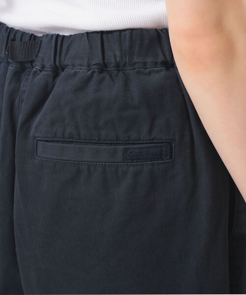 BEAMS BOY（ビームスボーイ）の「【別注】Gramicci / ツイル 2プリーツ ショーツ（その他パンツ・レディース・ネイビー/ベージュ・ONE SIZE）」の17枚目の写真