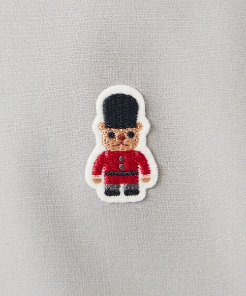 MACKINTOSH PHILOSOPHY（ﾏｯｷﾝﾄｯｼｭ ﾌｨﾛｿﾌｨｰ）の「バッキンガムベア ライトフリース ジップパーカ（パーカー・メンズ・ライトグレー/ネイビー・40/38/42）」の9枚目の写真