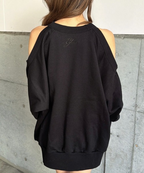 EGOIST（エゴイスト）の「オープンショルダー裏毛トップス（スウェット・レディース・ベージュ/ホワイト/ブラック・FREE）」の5枚目の写真