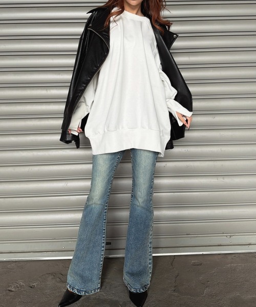 EGOIST（エゴイスト）の「オープンショルダー裏毛トップス（スウェット・レディース・ベージュ/ホワイト/ブラック・FREE）」の22枚目の写真