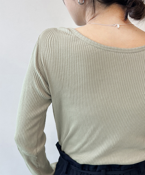 JOURNAL STANDARD（ジャーナルスタンダード）の「《追加2》シアーテレコヘンリーネックプルオーバー（Tシャツ/カットソー・レディース・モスグリーン/ブラウン/ホワイト系その他/イエロー系その他・FREE）」の11枚目の写真