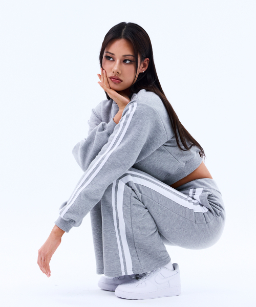 MIHAK(ミハク)の「アイビーリーグトラックラインクロップスウェットシャツ(GRAY)(スウェット・レディース・その他・1/2)」の6枚目の写真