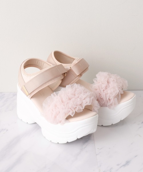 one after another NICE CLAUP(ワンアフターアナザーナイスクラップ)の「【tulle collection】チュールフリルサンダル(サンダル・レディース・ピンク・S/M/L)」の2枚目の写真