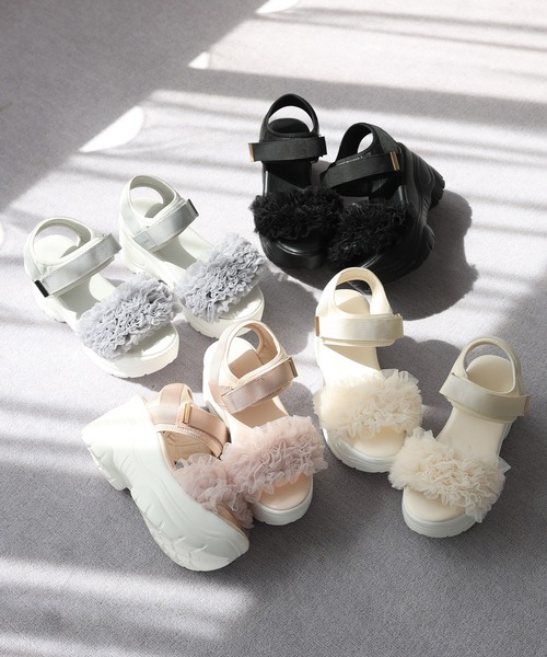 one after another NICE CLAUP(ワンアフターアナザーナイスクラップ)の「【tulle collection】チュールフリルサンダル(サンダル・レディース・ピンク・S/M/L)」の4枚目の写真
