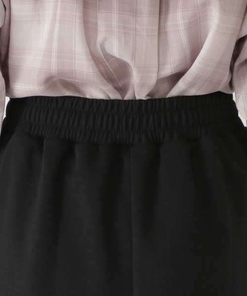 studio CLIP（スタディオクリップ）の「ダンボールコクーンスカート（スカート・レディース・ブラック/チャコール・FREE）」の7枚目の写真