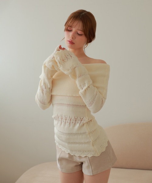 M DOLLY(エムドリー)の「off shoulder alin knit tops/オフショルダーアリンニットトップス(ニット/セーター・レディース・グレー/ブラック/アイボリー・FREE)」の6枚目の写真