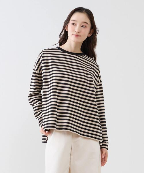 LOGEMENT DE CLAIRE(ロジュモンドクレール)の「リラックス長袖Tシャツ(Tシャツ/カットソー・レディース・ブラック/ブルー/ブラウン/グリーン・FREE)」の2枚目の写真