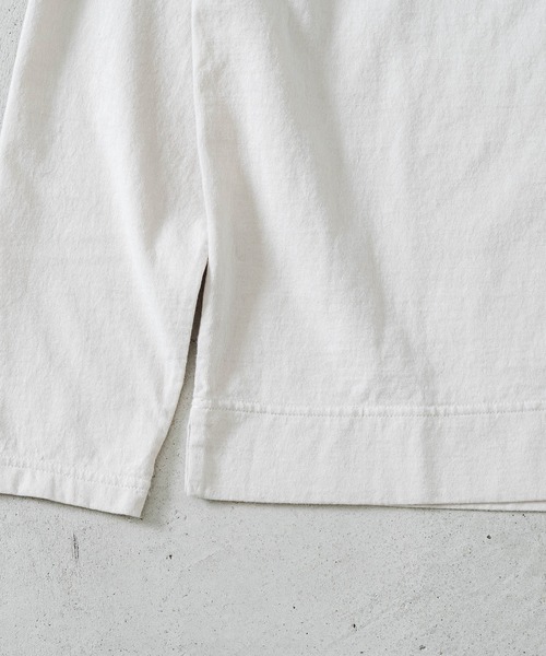 quadro（クオドロ）の「エメラルド天竺布帛前立てヘンリーネックプルオーバー（Tシャツ/カットソー・メンズ・チョコ/グレー/キナリ・MEDIUM/LARGE）」の17枚目の写真