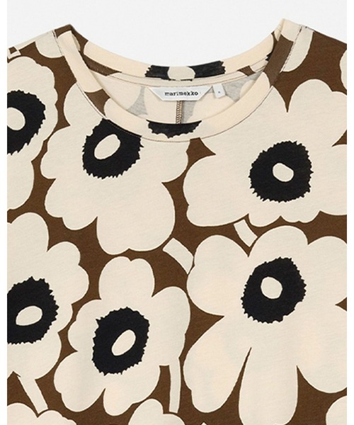 marimekko(マリメッコ)の「Pisteinen Unikko / Dress(ワンピース・レディース・ベージュ・LARGE/X-SMALL/SMALL/MEDIUM)」の7枚目の写真