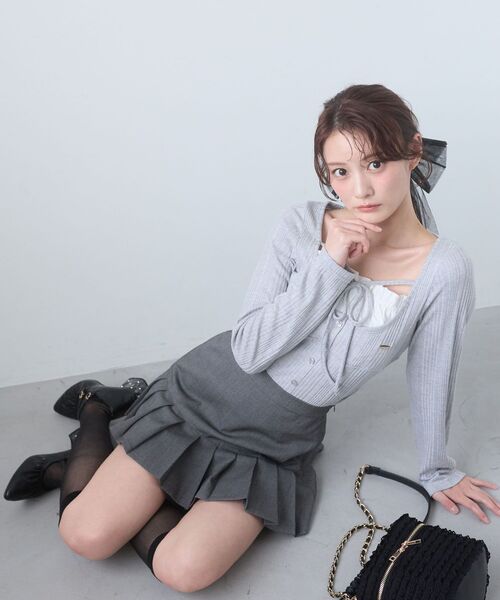 MAJESTIC LEGON（マジェスティックレゴン）の「リボンレイヤードライクトップス（Tシャツ/カットソー・レディース・ブラック/アイボリー/ピンク/グレー・MEDIUM）」の3枚目の写真