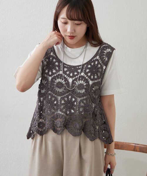 Remind me and forever（リマインドミーアンドフォーエバー）の「【きれいめカジュアルセットアイテム】かぎ針ベスト&Tシャツ（Tシャツ/カットソー・レディース・スミクロ/グレー/アイボリー/モカ・FREE）」の18枚目の写真