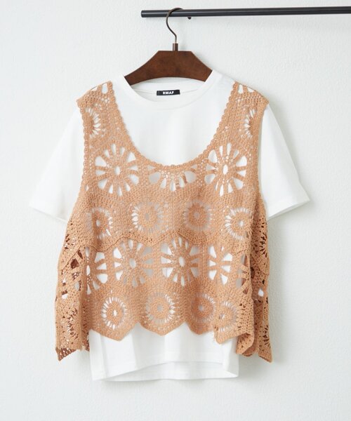 Remind me and forever（リマインドミーアンドフォーエバー）の「【きれいめカジュアルセットアイテム】かぎ針ベスト&Tシャツ（Tシャツ/カットソー・レディース・スミクロ/グレー/アイボリー/モカ・FREE）」の12枚目の写真