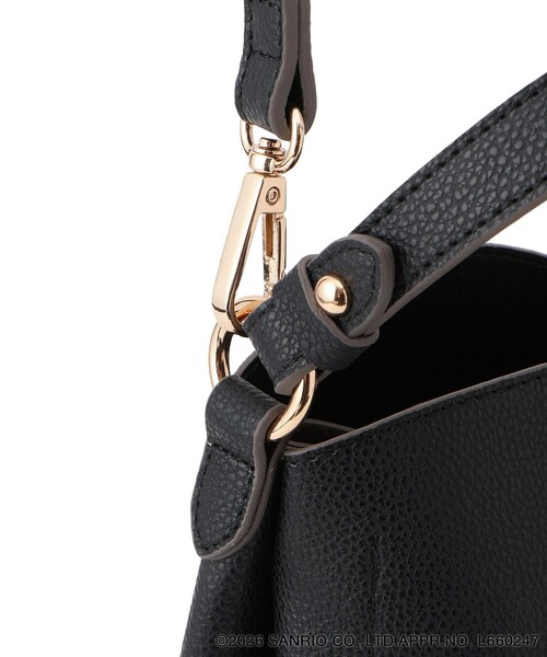 VIS（ビス）の「【HELLO KITTY×VIS】ダブルフェイスハートカットミニショルダーバッグ（ショルダーバッグ・レディース・ブラック/オフホワイト・FREE）」の22枚目の写真