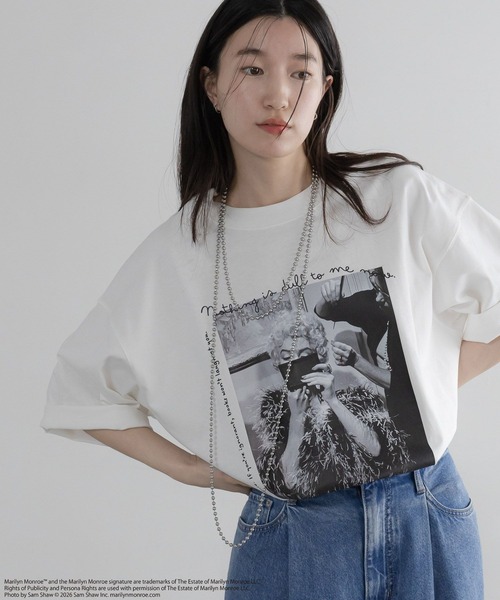 LOWRYS FARM(ローリーズファーム)の「【LFM(U)】MarilynMonroeTSS 655814(Tシャツ/カットソー・メンズ・ホワイト/ブラック/ホワイト系その他/ホワイト系その他2・MEDIUM/LARGE)」の4枚目の写真