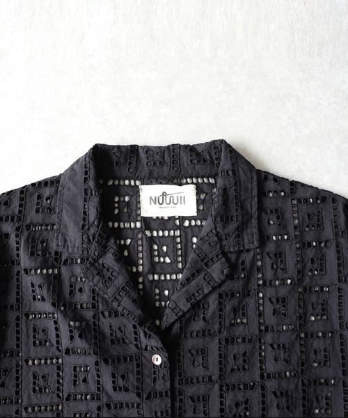 antiqua(アンティカ)の「オープンカラー シフリー刺繍 シャツ(シャツ/ブラウス・レディース・ブラック・ONESIZE)」の16枚目の写真