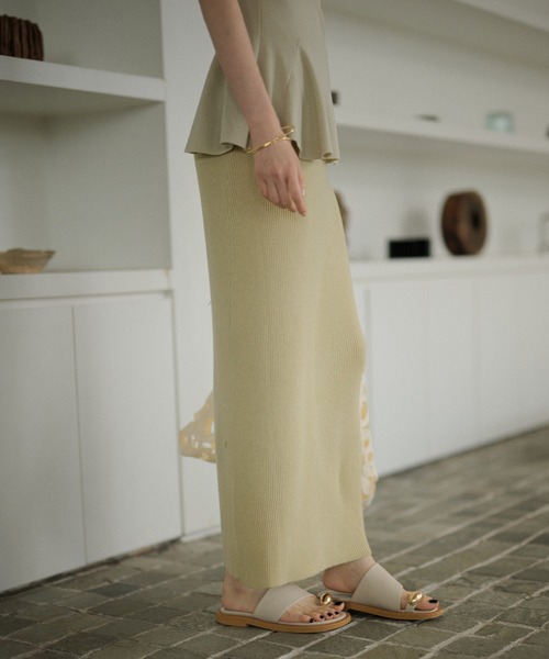 LAULEN(ローレン)の「smooth rib knit pencil skirt / リブニットペンシルスカート(スカート・レディース・オレンジ系/グリーン/グレー/ブラック・FREE)」の5枚目の写真